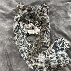 Animal Print leopard Faux Fur Hooded Scarf
